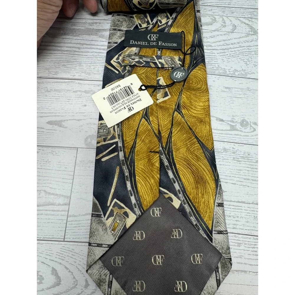 Daniel De Fasson Men's Necktie Silk Abstract‎ Gold Gray Designer NEW